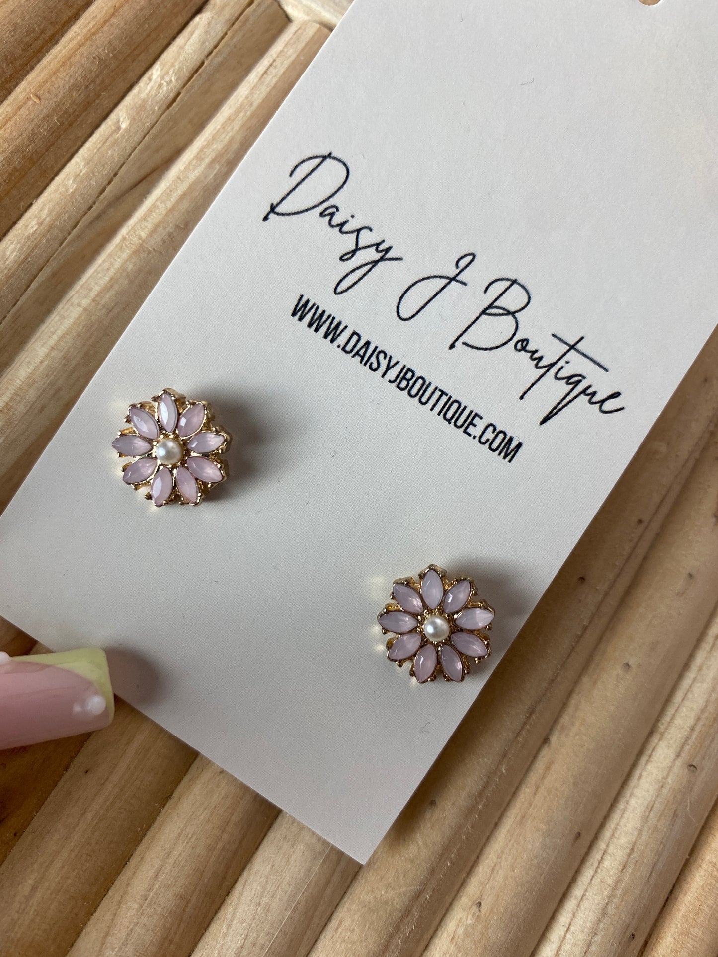 Pink Flower Studs - Pink/Gold