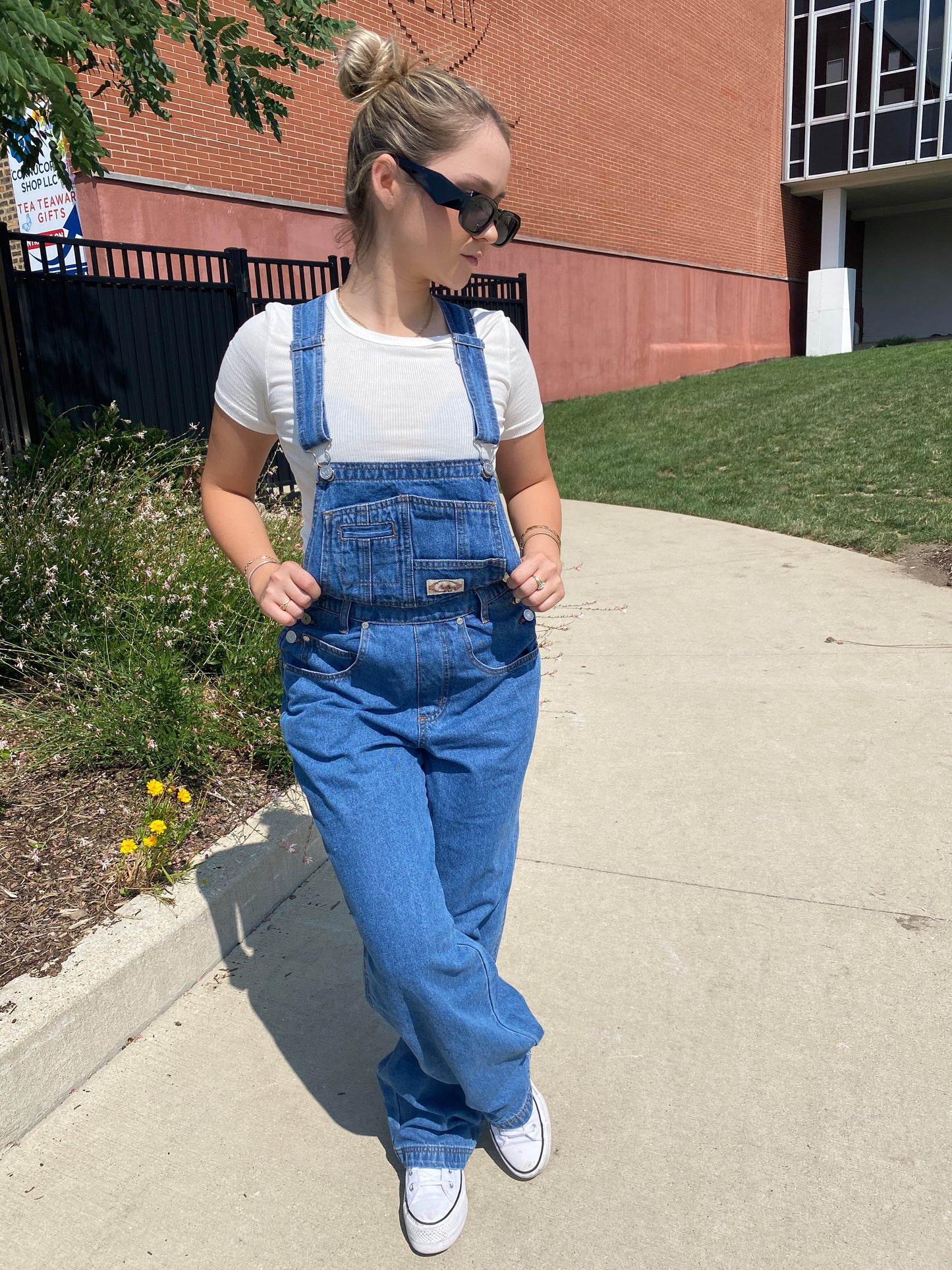 It Girl Overalls - Med Denim